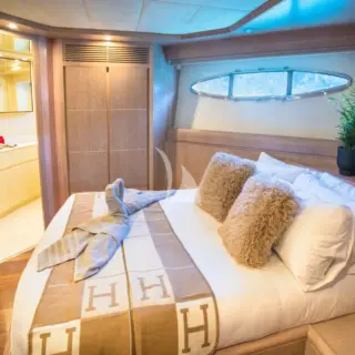 4T'S - 4T´s - VIP Cabin