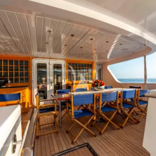 Main aft deck