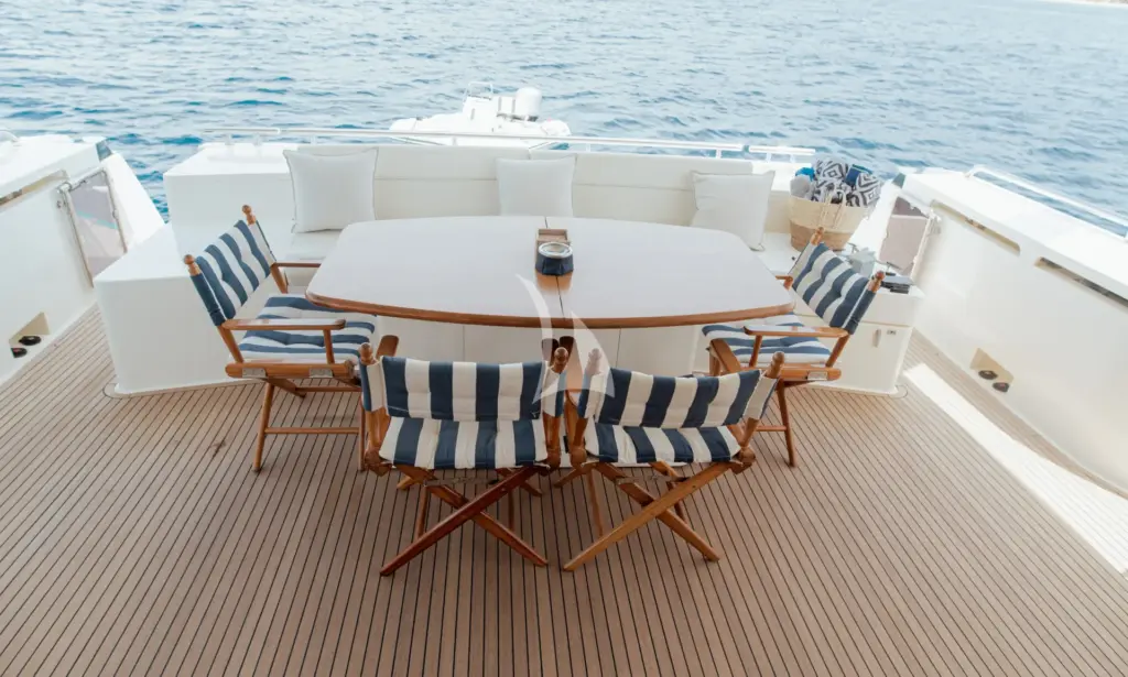 IRENE - Aft deck