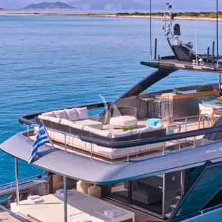 MENANGIO X - Sundeck Aerial Aft view