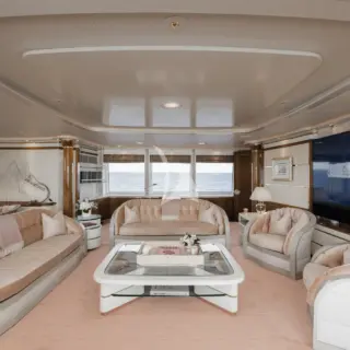 OLYMPUS - Upper Deck Lounge