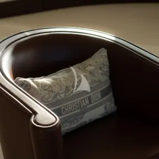 RENEGADE - Upper Deck Salon