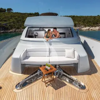 Anavi - Foredeck view