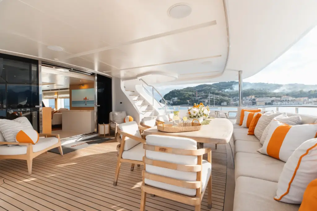 WABASH - Main Deck Aft