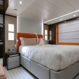 WABASH - Guest Stateroom - Turndown