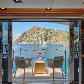 BLADE I - Balcony