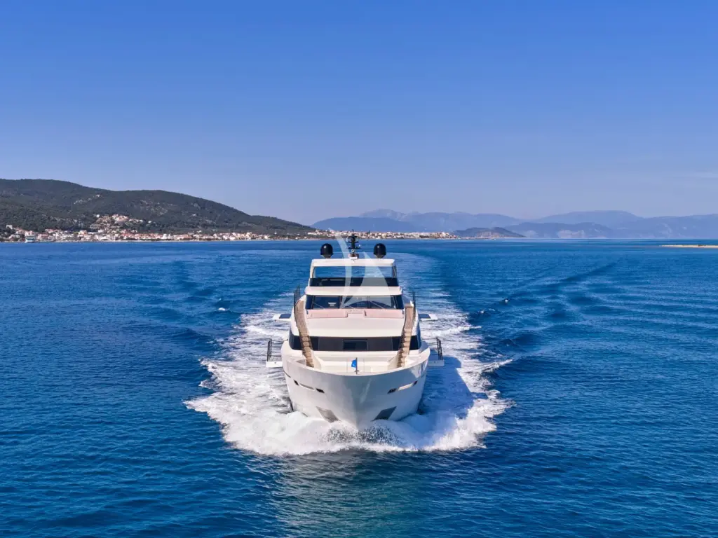 RIANA II - Image 5