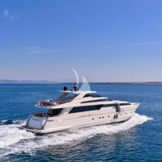 RIANA II - Image 3