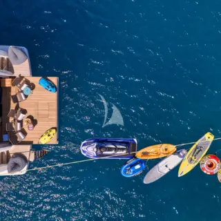 RIANA II - Water toys
