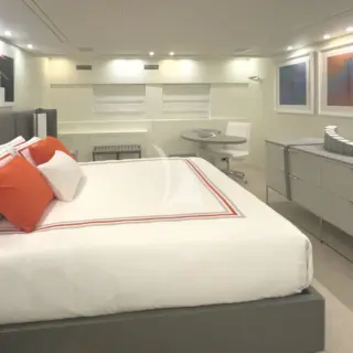 D'One D - Master suite