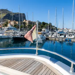 SEVEN STARS - Image 7