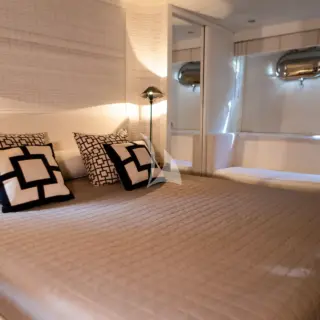 SEVEN STARS - Image 9