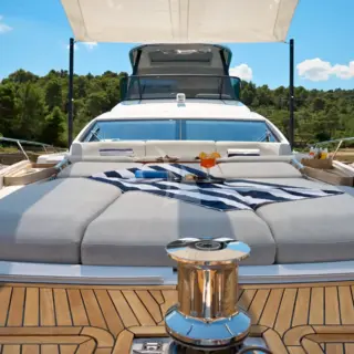 M-Y Aglaya Bow Sunbeds 