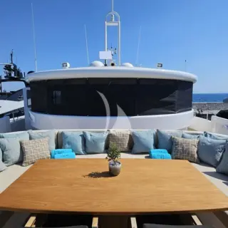 CELIA P - Foredeck