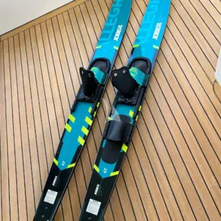 JARANA - Waterskis