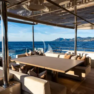 THE PALM - Main Deck Aft 