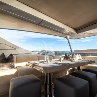 THE PALM - Fly Bridge Dining 