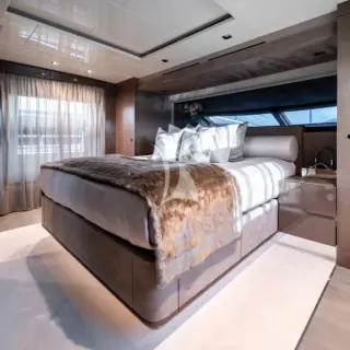 THE PALM - Master Cabin 