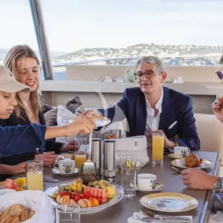THE PALM - Breakfast on the Flydeck 