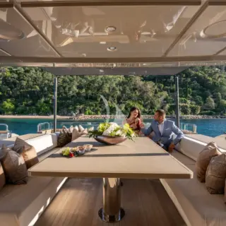 THE PALM - MAIN DECK AFT 