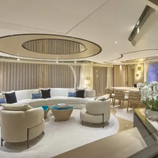 AWANDRA - Main Deck - main Saloon