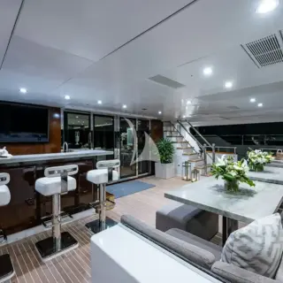 MISS MICHELLE - Main Aft Deck