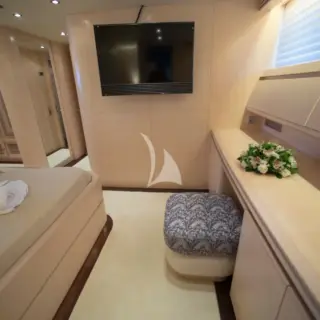 PRINCESS L - Image 8