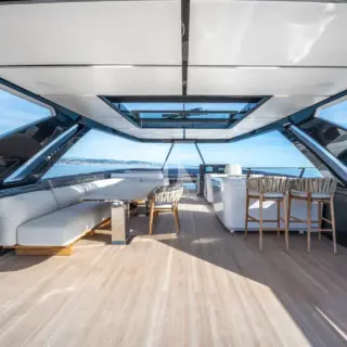 TOGETHER - Flybridge