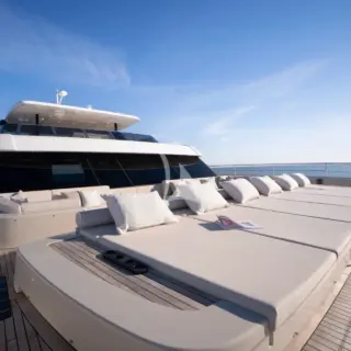 BOHEMIA - Bow & Foredeck