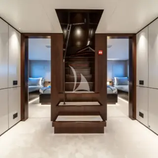 ALPHA WAVES - Guest Foyer