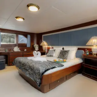 GITANES MASTER CABIN