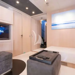 TOTAL - Master Seating Area