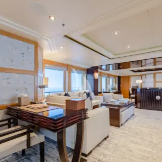 HH NOVERRA - Main Salon Forward to Port 