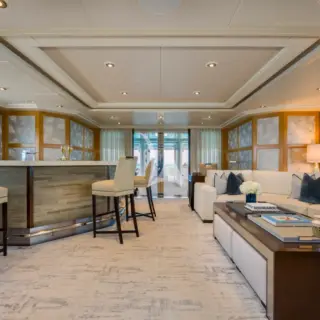 HH NOVERRA - Salon to Aft