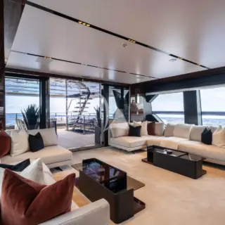 TASTY WAVES - Sky Lounge 