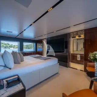 TASTY WAVES - Master State Suite