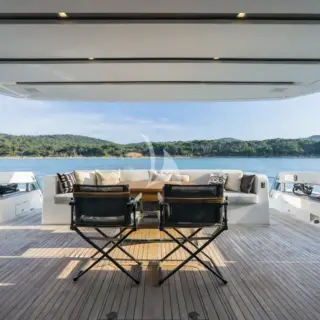 ZATARA II - Main Deck Aft 