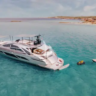 BALOO III - Profile with Toys 