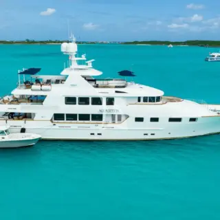 AQUASITION - Profile at anchor