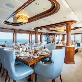 AQUASITION - Fine dining in main saloon