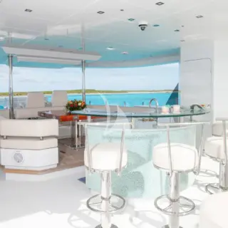 SERENITY - Sundeck Bar Area