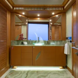 SERENITY - Master Ensuite