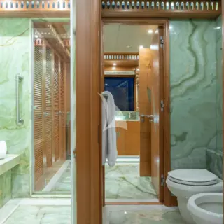 SERENITY - Master Shower