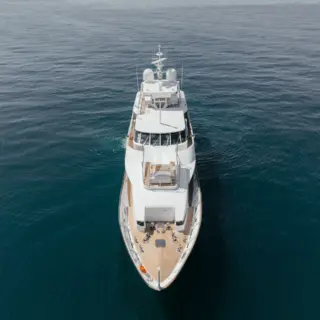 LADY IN BLUE - Image 4