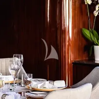 LADY IN BLUE - Image 23