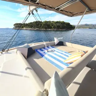 MOSÈ - Flybridge