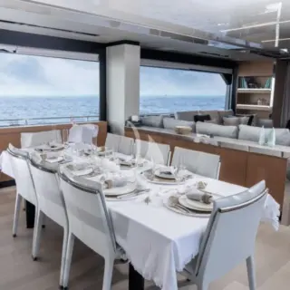 DARK HORSE - Main Salon Dining