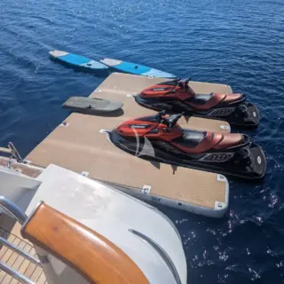 KOKOMO NIGHTS - Image 6