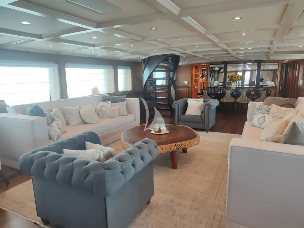 KOKOMO NIGHTS - Image 2