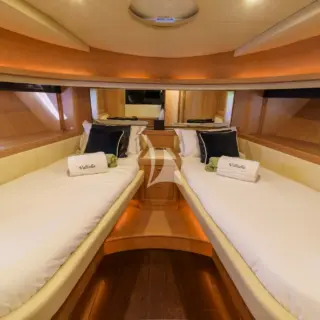 VALHALLA - Twin Cabin